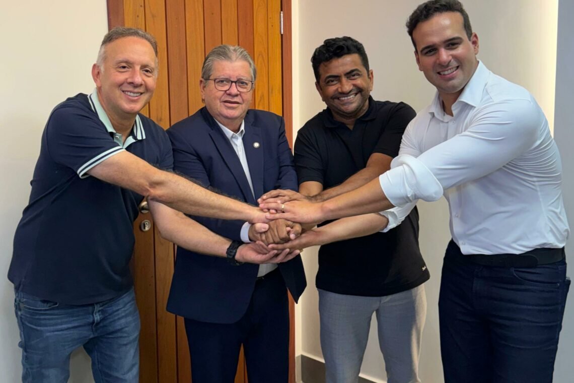 Vereador Mô Lima anuncia apoio a Lucas para o Governo e a João Azevêdo e Nabor para o Senado Vereador Mô Lima anuncia apoio a Lucas para o Governo e a João Azevêdo e Nabor para o Senado